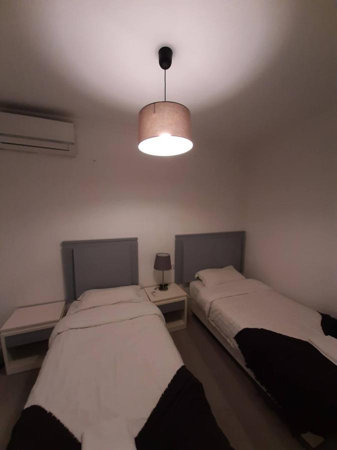 Ch Lumiere Hotel Madrid Ngoại thất bức ảnh